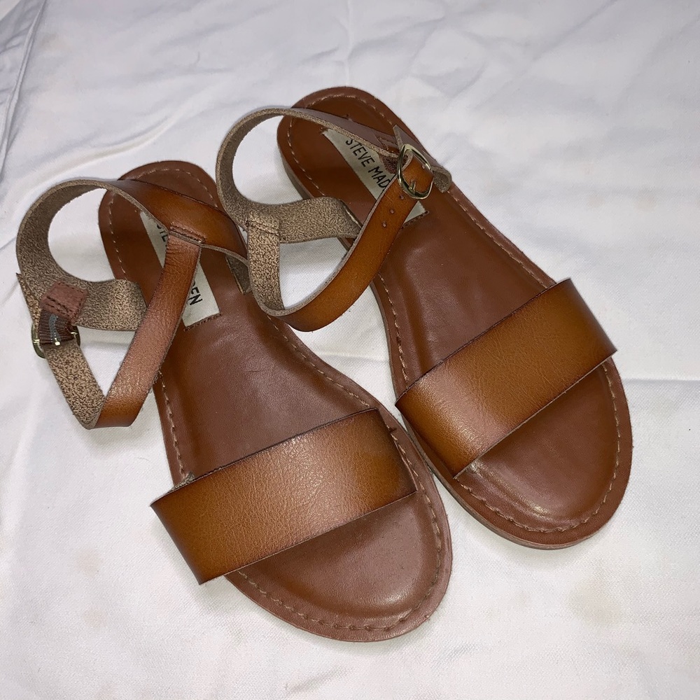 WORN ONCE: Steve Madden brown sandals